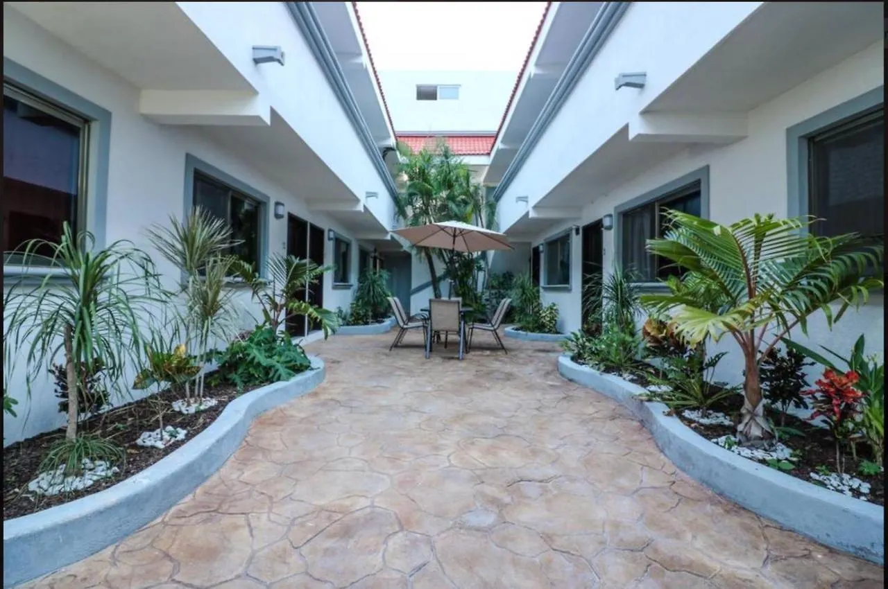 Mayan Caribe Apart-Hotel Playa del Carmen Mexico